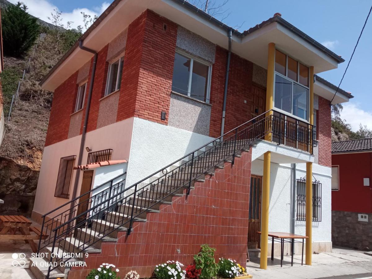Villa Casa Sella Asturias à Arriondas Extérieur photo